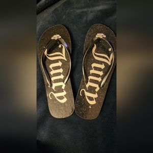 BRAND NEW Juicy Couture Flip Flops Size 6-7